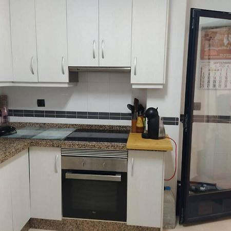 Apartamento Bajo Puerta De Alcazaba Retamar  Exterior foto