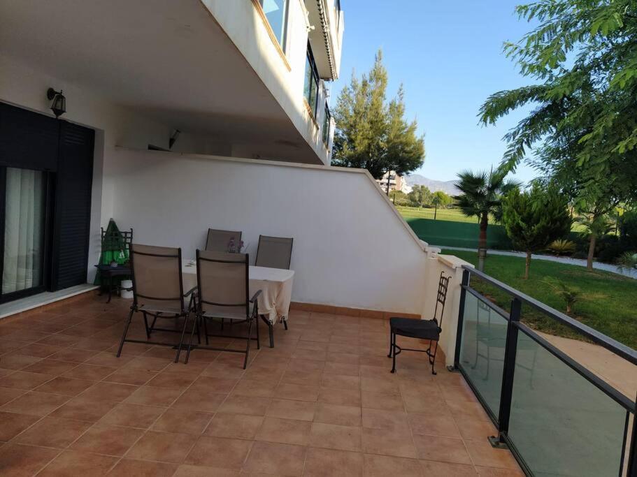 Apartamento Bajo Puerta De Alcazaba Retamar  Exterior foto